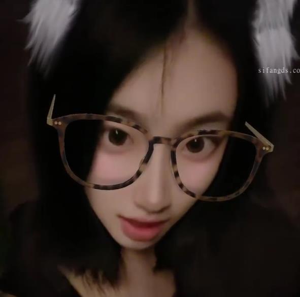 濑濑