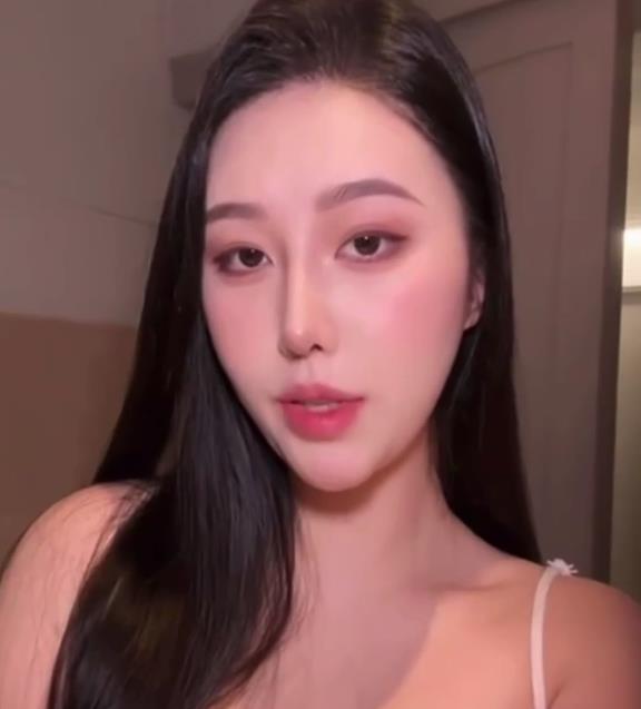 S小玉